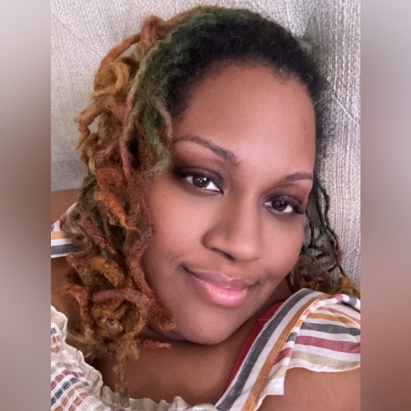 Meet your Posher, Sherrae - Picture 5 of 9